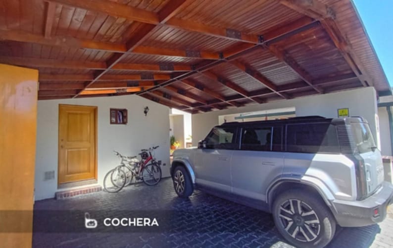 Casa de 3 alcobas en venta en Sotileza, Bogotá, 265 m² · foto 2 de 16