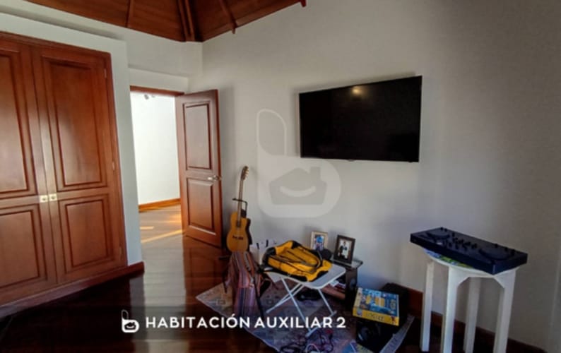Casa de 3 alcobas en venta en Sotileza, Bogotá, 265 m² · foto 11 de 16