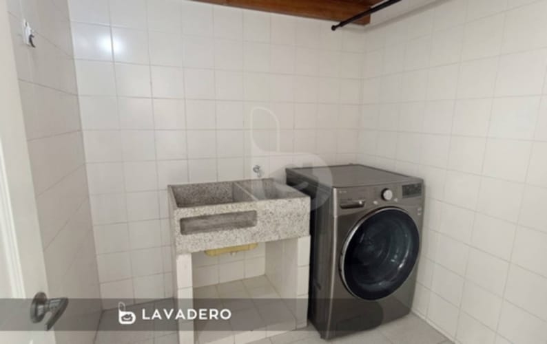Casa de 3 alcobas en venta en Sotileza, Bogotá, 265 m² · foto 14 de 16