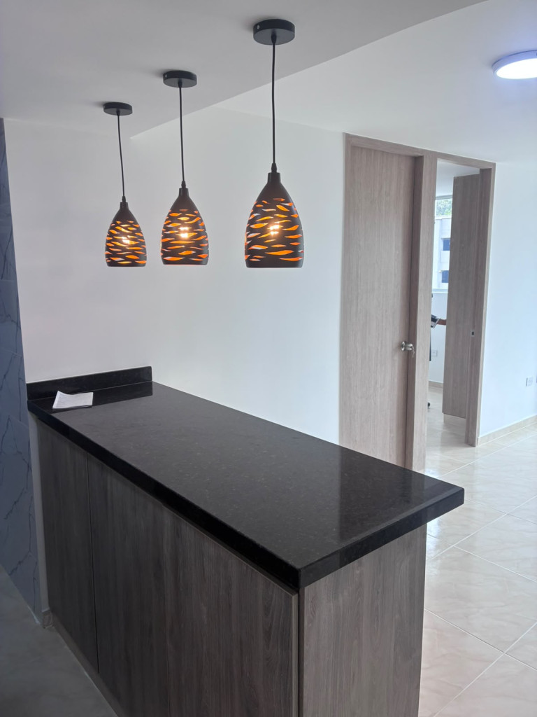 Apartamento en arriendo en Casiano, Floridablanca · foto 2 de 15