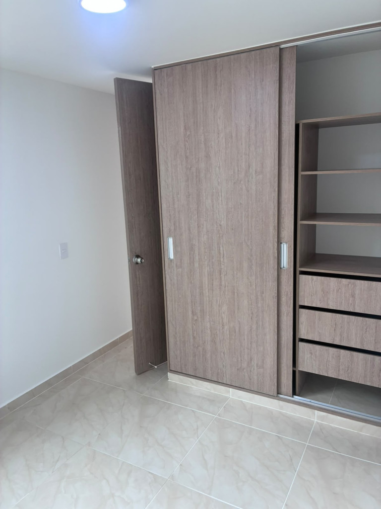 Apartamento en arriendo en Casiano, Floridablanca · foto 12 de 15