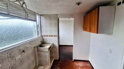 Apartamento de 3 alcobas en venta en Villa Adriana, Bogotá, 76 m² · foto 14 de 19