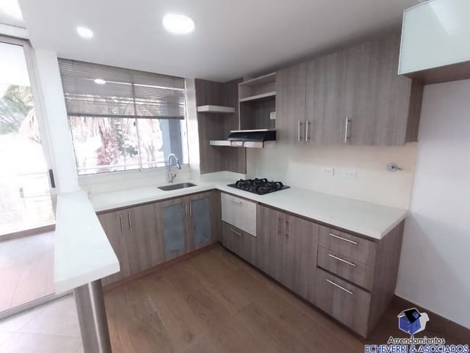 Apartamento en Arriendo en Zuñiga, Envigado