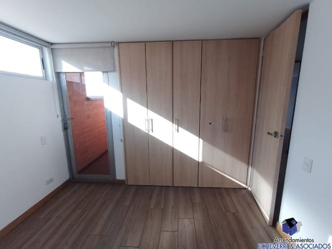 Apartamento de 3 alcobas en arriendo en Zuñiga, Envigado, 140 m² · foto 2 de 12