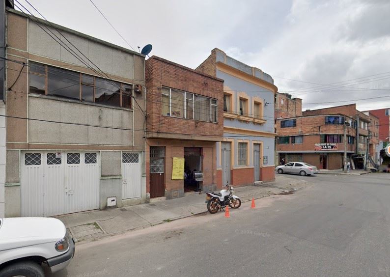 Casa en venta en Samper Mendoza, Bogotá · foto 3 de 13