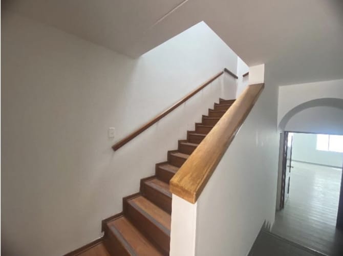Casa de 5 alcobas en venta en La Cabrera, Bogotá, 215 m² · foto 6 de 9