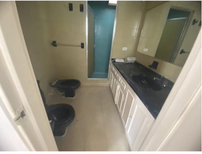 Casa de 5 alcobas en venta en La Cabrera, Bogotá, 215 m² · foto 7 de 9
