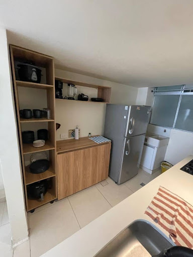 Apartamento en arriendo en Laureles, Medellín · foto 5 de 18