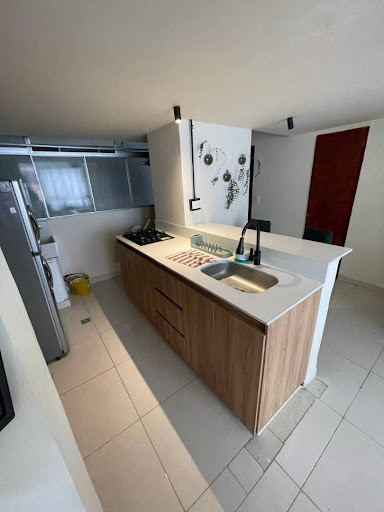 Apartamento en arriendo en Laureles, Medellín · foto 6 de 18