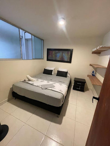 Apartamento en arriendo en Laureles, Medellín · foto 12 de 18