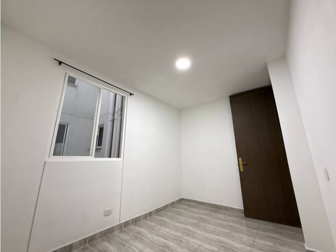 Apartamento de 2 alcobas en venta en Candelaria, 43 m² · foto 8 de 19
