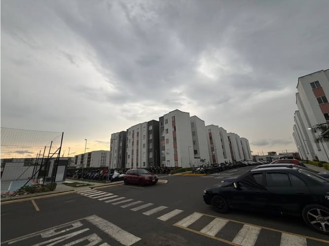 Apartamento de 2 alcobas en venta en Candelaria, 43 m² · foto 13 de 19