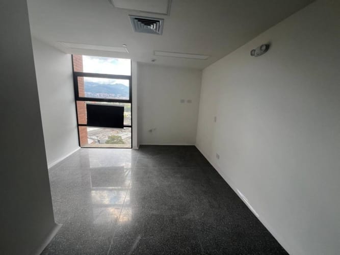 Consultorio en venta en San Diego, Medellín, 33 m² · foto 3 de 10