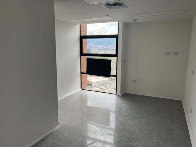 Consultorio en venta en San Diego, Medellín, 33 m² · foto 4 de 10