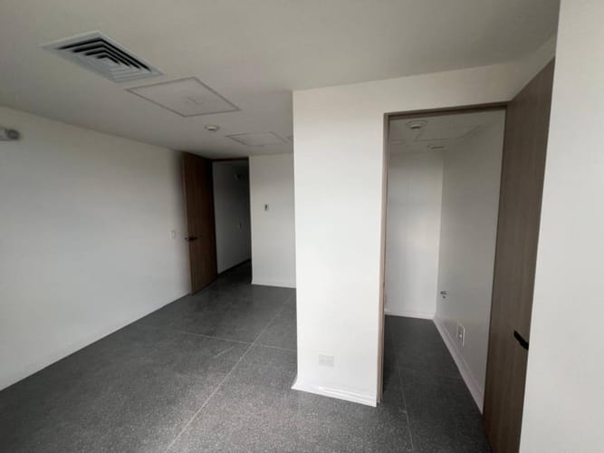 Consultorio en venta en San Diego, Medellín, 33 m² · foto 5 de 10