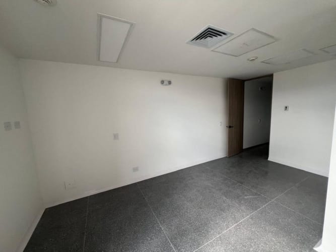 Consultorio en venta en San Diego, Medellín, 33 m² · foto 6 de 10