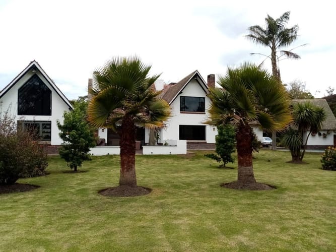 Casa en venta en Canelon, Cajicá, 382 m² · foto 2 de 24