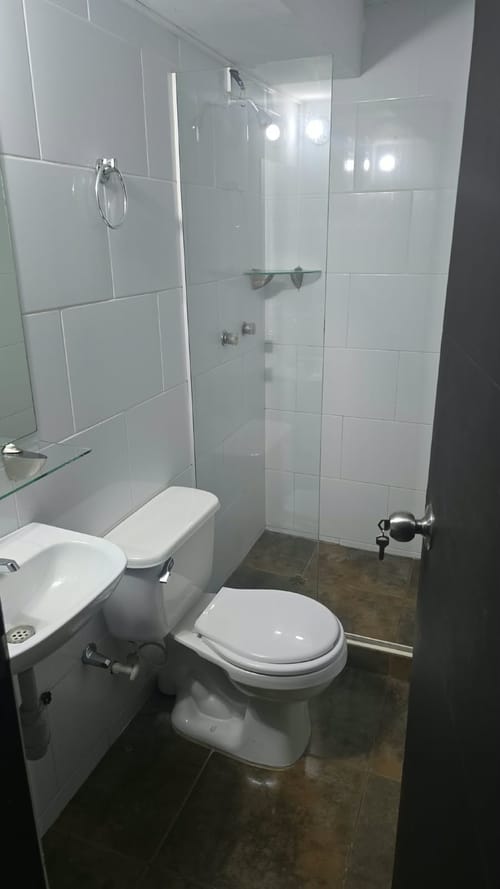 Apartamento de 3 alcobas en arriendo en Rodeo Alto, Medellín, 60 m² · foto 5 de 8