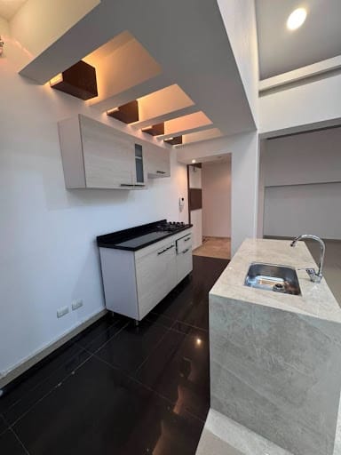 Apartaestudio en venta en Santa Barbara, Bogotá, 53 m² · foto 9 de 20
