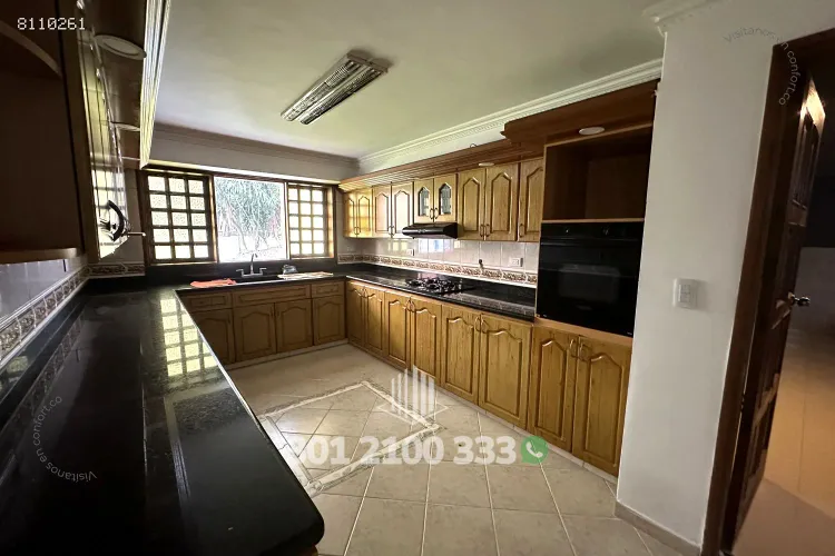 Casa de 7 alcobas en arriendo en Provenza, Medellín, 600 m² · foto 5 de 24