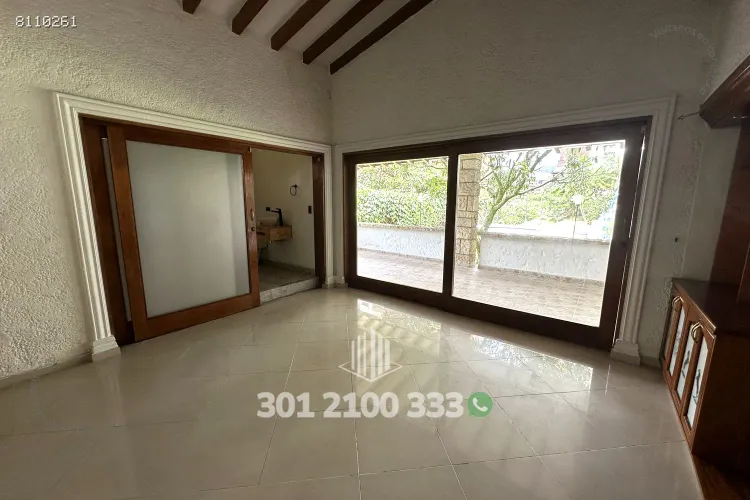 Casa de 7 alcobas en arriendo en Provenza, Medellín, 600 m² · foto 13 de 24