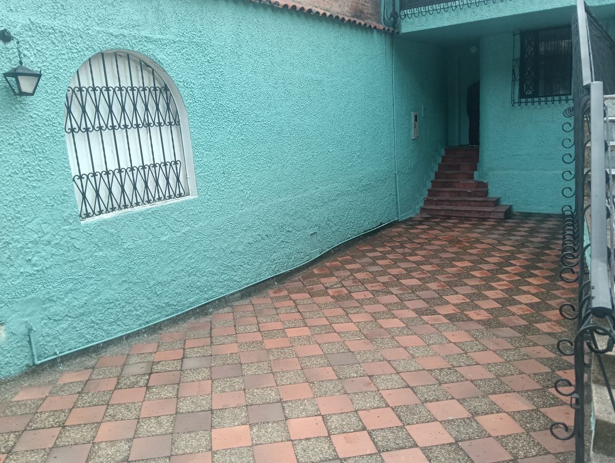 Casa en arriendo en La Magdalena, Bogotá · foto 4 de 24