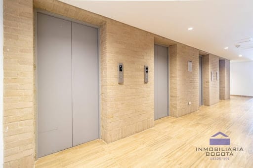 Apartaestudio en venta en Chapinero Alto, Bogotá, 28 m² · foto 16 de 20