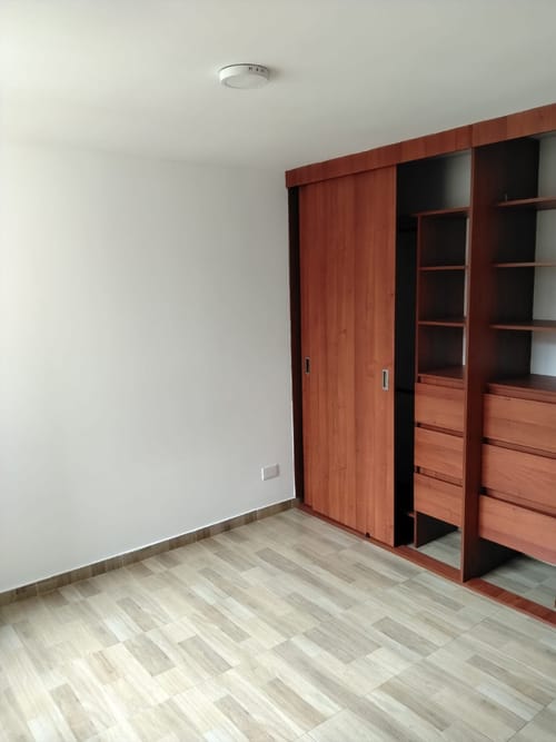 Apartamento de 3 alcobas en arriendo en Cedritos, Bogotá, 47 m² · foto 7 de 13