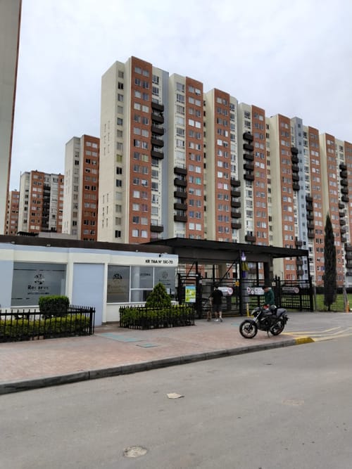 Apartamento de 3 alcobas en arriendo en Cedritos, Bogotá, 47 m² · foto 8 de 13