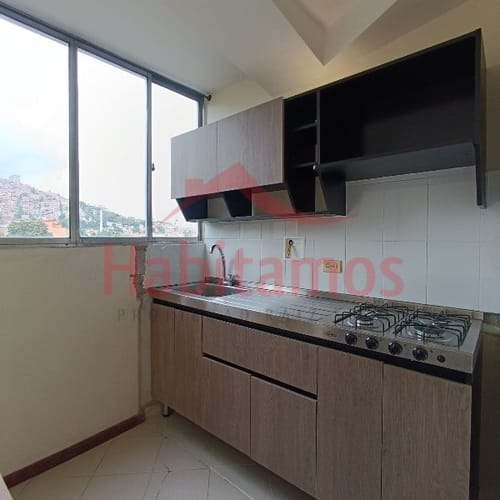 Apartamento de 2 alcobas en arriendo en San Javier No.2, Medellín, 52 m² · foto 4 de 13