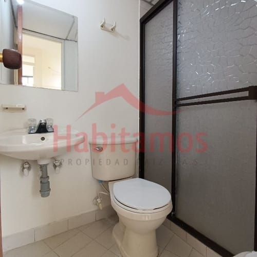 Apartamento de 2 alcobas en arriendo en San Javier No.2, Medellín, 52 m² · foto 5 de 13
