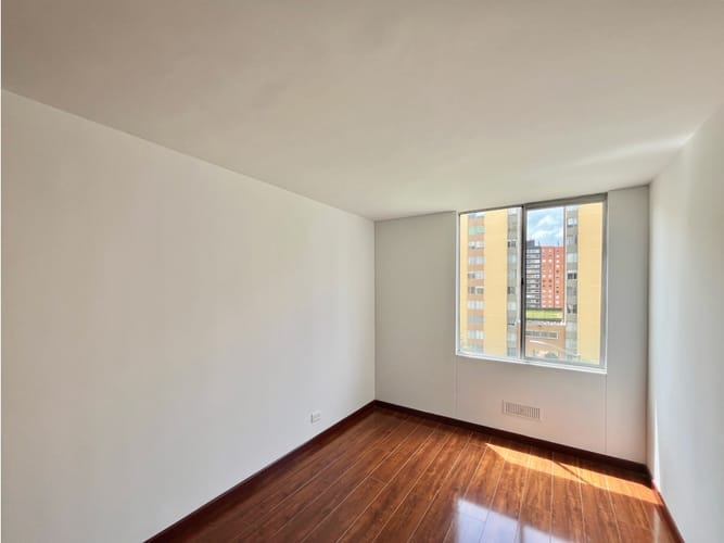 Apartamento de 3 alcobas en venta en Tibabita, Bogotá, 71 m² · foto 8 de 23