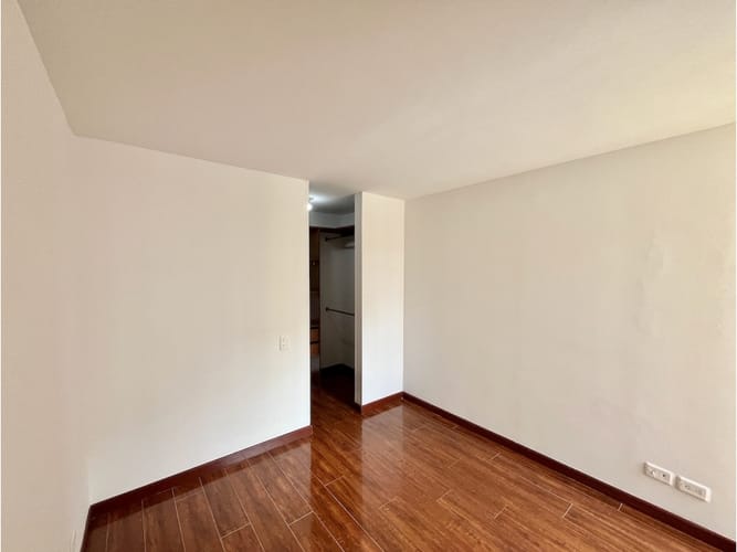 Apartamento de 3 alcobas en venta en Tibabita, Bogotá, 71 m² · foto 11 de 23