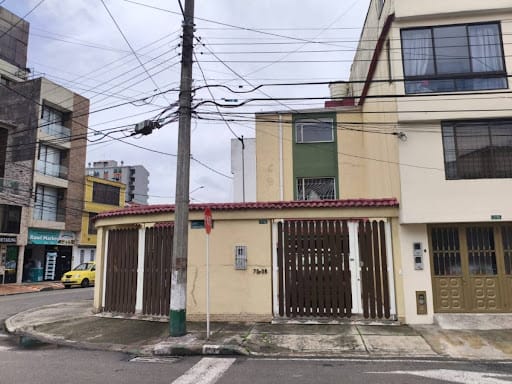 Casa de 4 alcobas en venta en Alsacia, Bogotá, 160 m² · foto 2 de 17