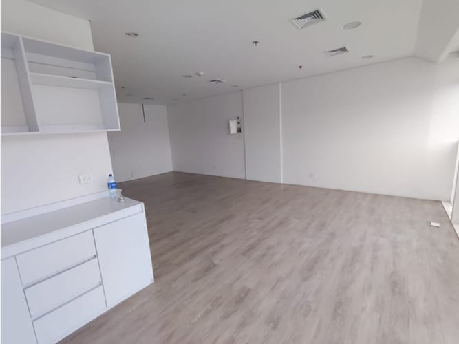 Oficina en venta en Cataluña, Chía, 46 m² · foto 3 de 6