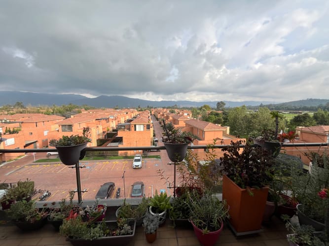 Apartamento de 3 alcobas en arriendo en Camino De Arrayanes, Bogotá, 230 m² · foto 13 de 24