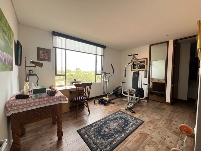Apartamento de 3 alcobas en arriendo en Camino De Arrayanes, Bogotá, 230 m² · foto 15 de 24