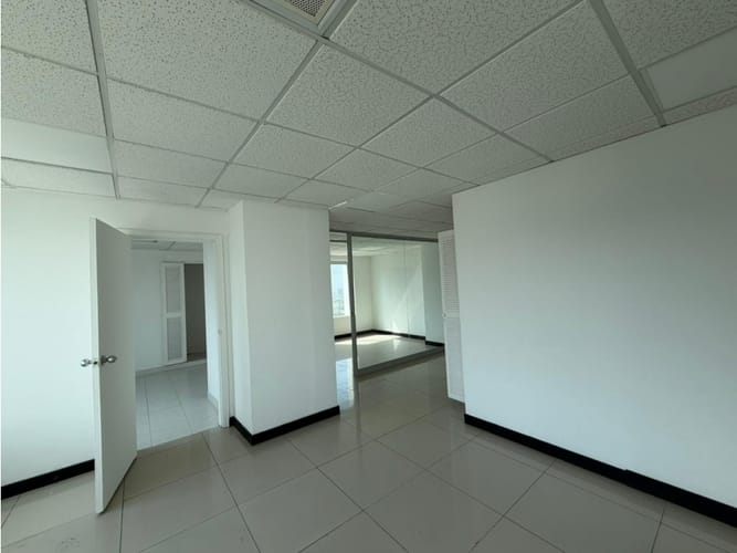 Oficina en venta en El Prado, Barranquilla, 223 m² · foto 5 de 21