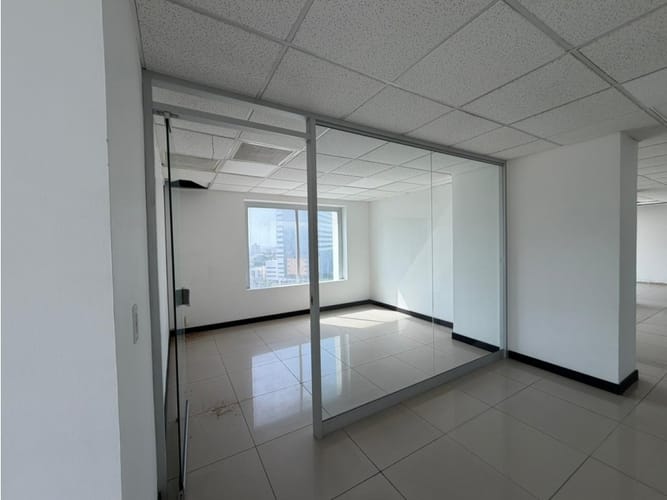 Oficina en venta en El Prado, Barranquilla, 223 m² · foto 10 de 21