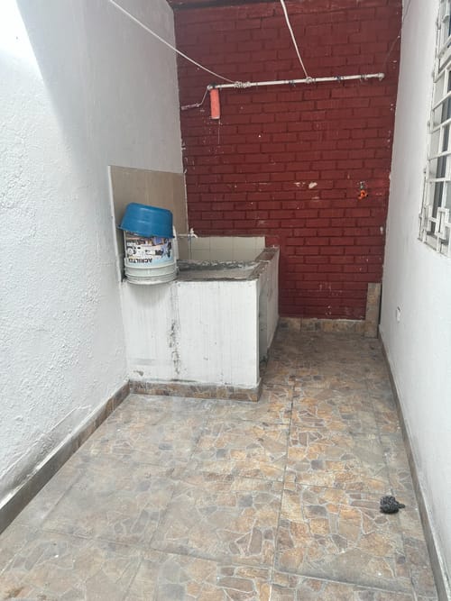 Casa de 6 alcobas en venta en La Macarena Parte Baja, Ibagué, 300 m² · foto 10 de 11