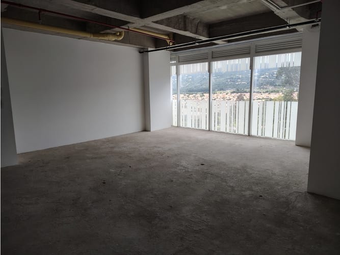 Oficina en venta en Cataluña, Chía, 61 m² · foto 2 de 5