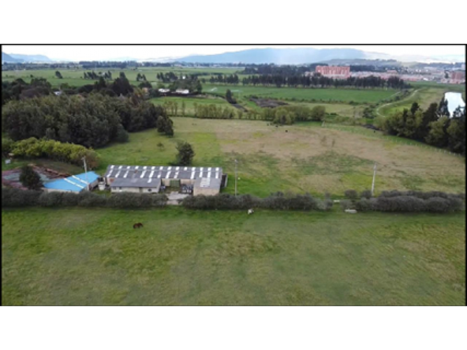 Lote en venta en Siberia, Cota, 26514 m² · foto 2 de 4