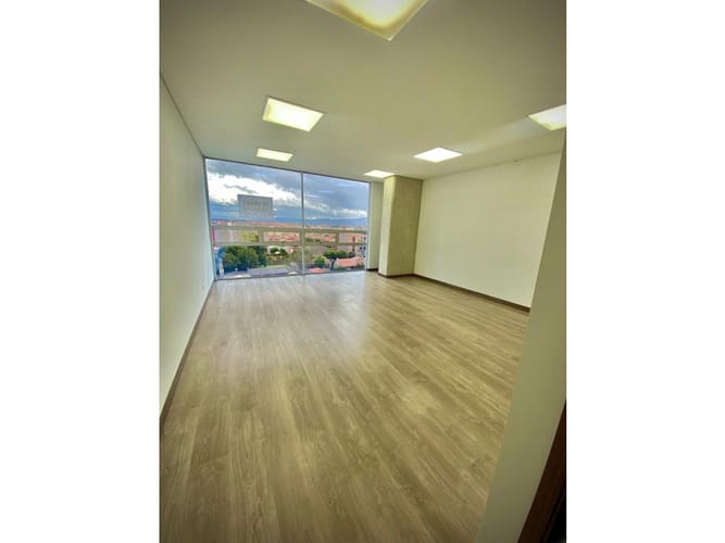 Oficina en venta en Cr Oikos, Chía, 30 m² · foto 4 de 10