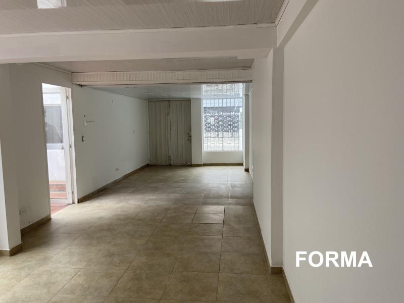 Casa en venta en Santa Barbara Oriental, Bogotá · foto 8 de 24