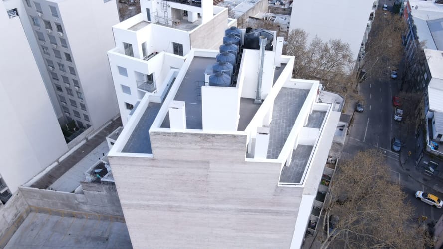 Alquiler 1 dormitorio a estrenar piso 2 - Tres Cruces · Foto 2