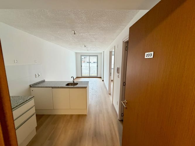 Alquiler 1 dormitorio a estrenar piso 2 - Tres Cruces · Foto 5