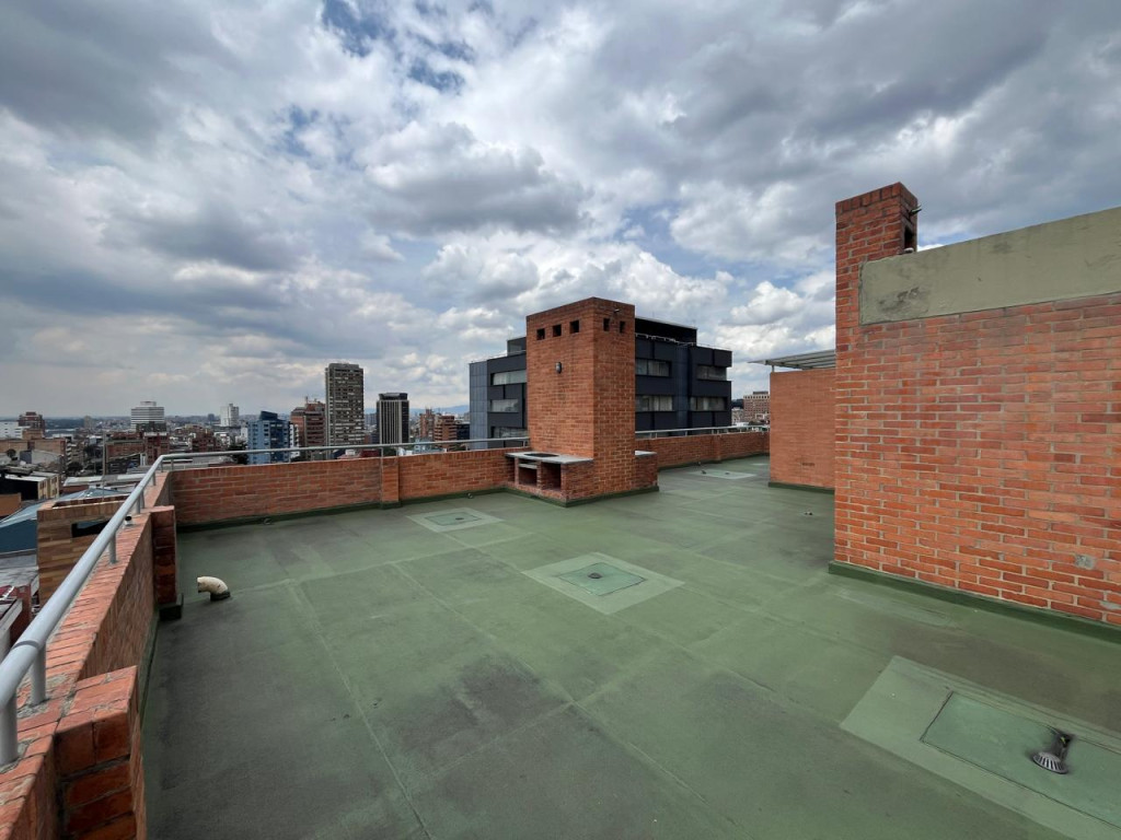 Apartamento en venta en Los Rosales, Bogotá · foto 23 de 24