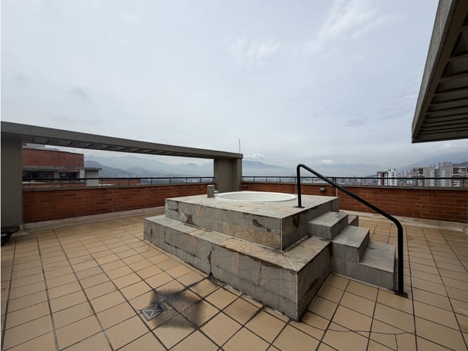 Apartamento de 3 alcobas en arriendo en Santa Maria De Los Angeles, Medellín, 108 m² · foto 11 de 12