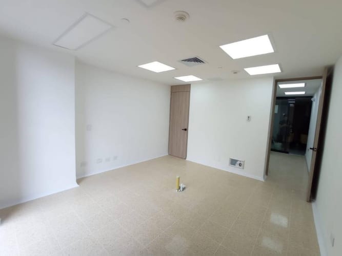 Consultorio en arriendo en San Diego, Medellín, 34 m² · foto 2 de 7