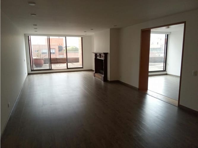 Apartamento en venta en Chapinero Alto, Bogotá · foto 3 de 24